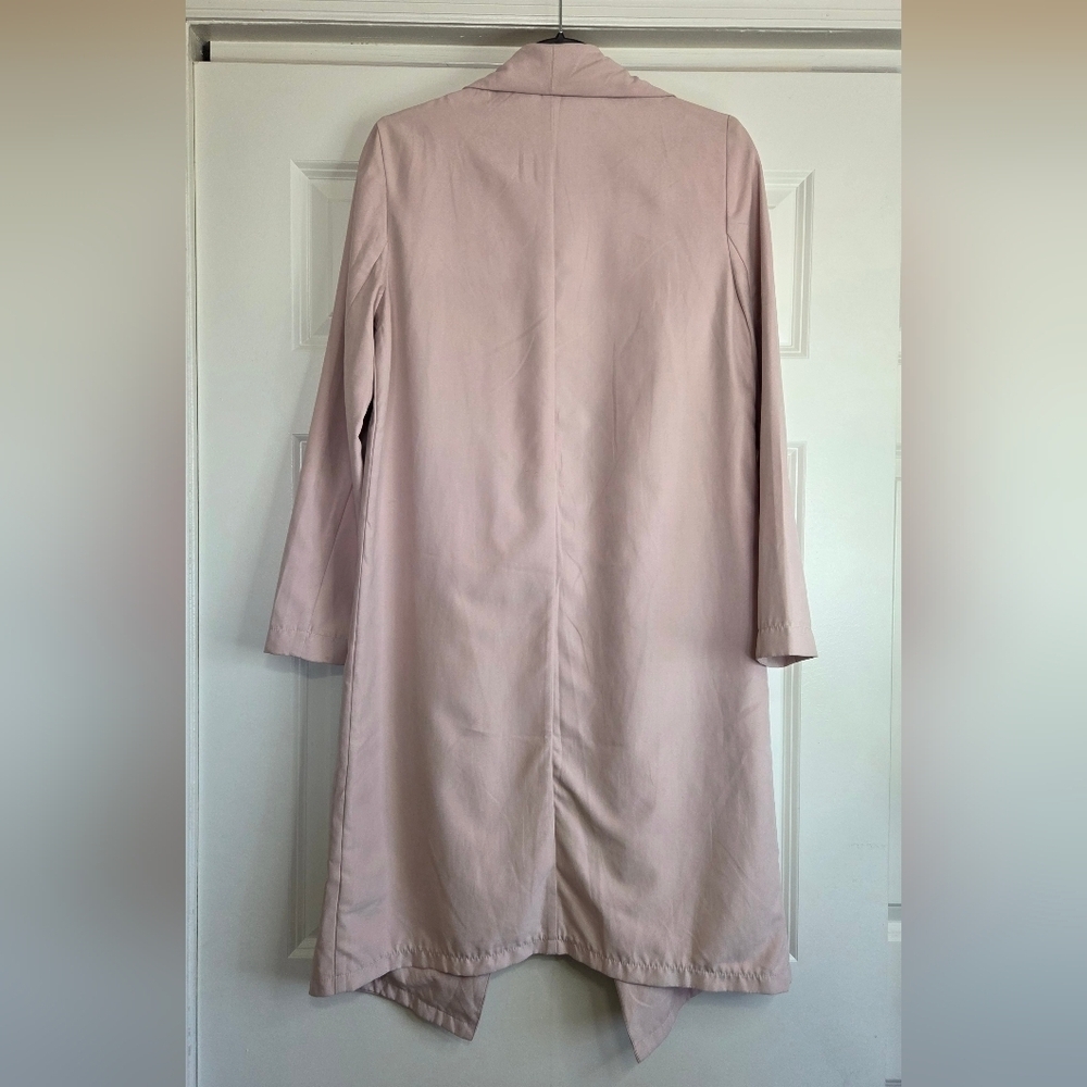 Cupcakes & Cashmere 'Laswell' Blush Draped Open Trench Coat - Size S - Picture 3 of 7